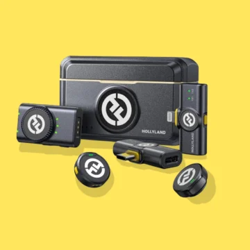 Hollyland Lark M2 wireless microphone review showing compact budget mic for content creators in India